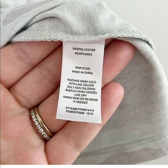 Socialite Gray Camo Scoop Neck T-Shirt Sz S - Picture 2 of 2